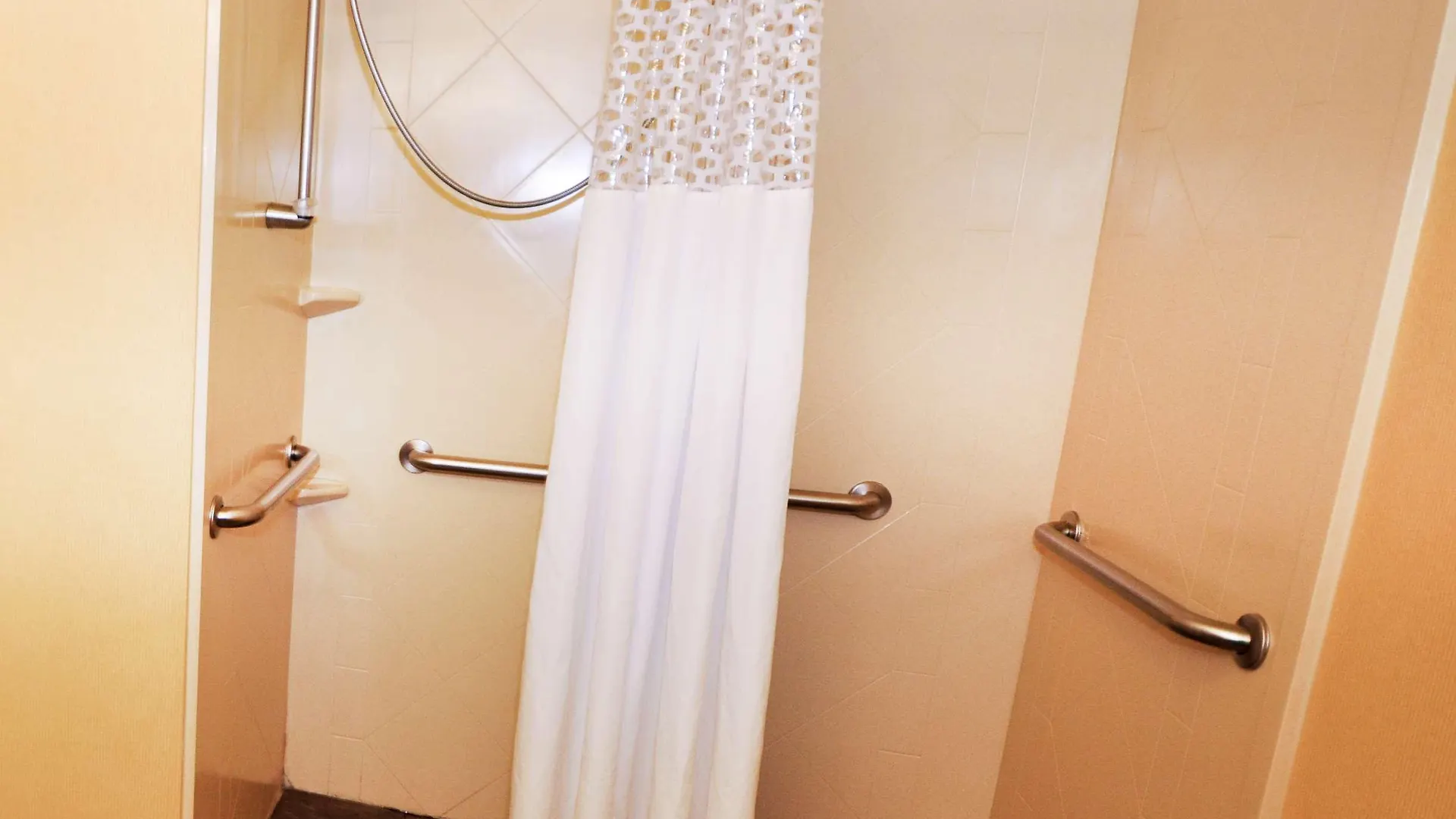 Hotel Hampton Inn & Suites Louisville East