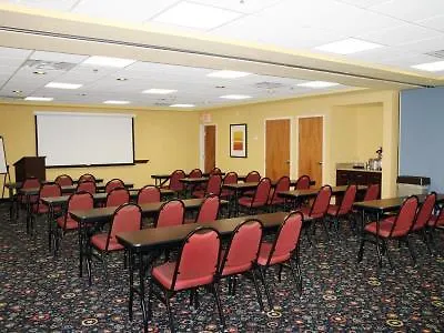 Hampton Inn & Suites Louisville East Hotel