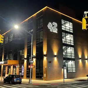 **** Hotel 42 Williamsburg United States